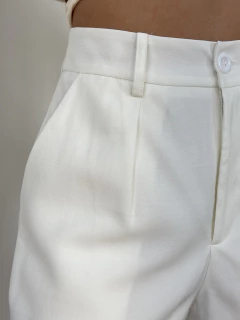 Shorts alfaiataria Nayara - off white