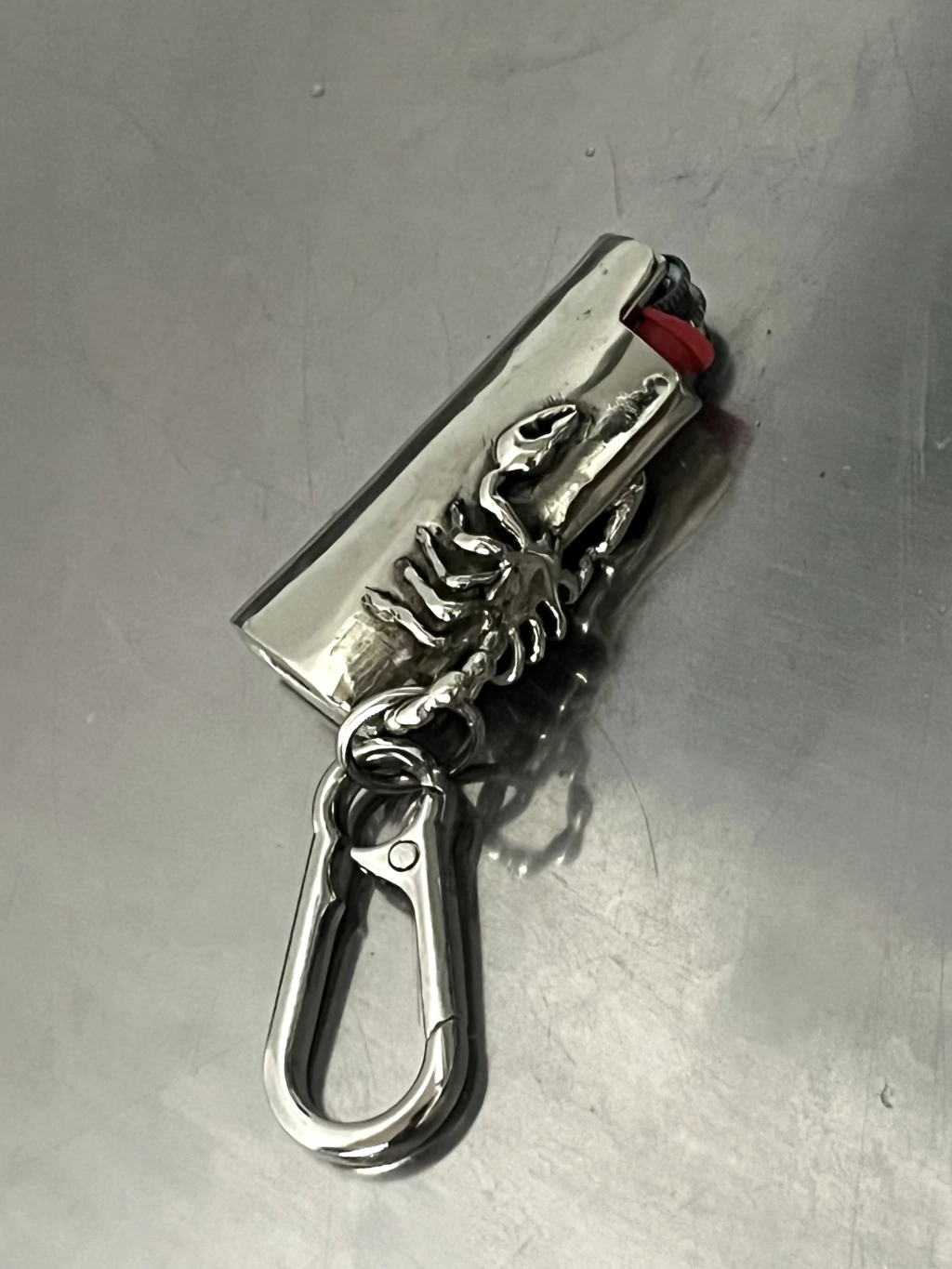Encendedor escorpion