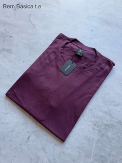 REMERA BASICA JERSEY TALLE ESPECIAL - LA RAMBLA STORE