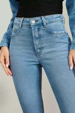 Imagem do calça flare eleonor
