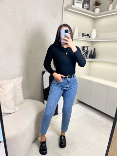 mom new york jeans escuro - comprar online