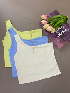 Cropped Malu na internet