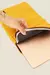 Case Notebook 13.6 - Mostarda - comprar online