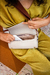 Bolsa cilindrica off white - loja online