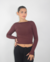 cropped hailey marrom de manga comprida - comprar online