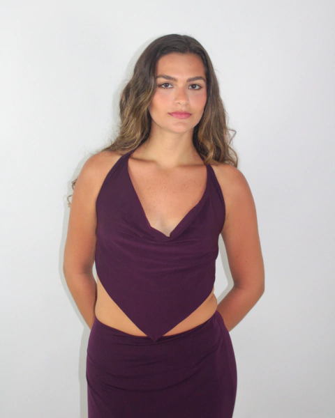 cropped scarlett uva - comprar online