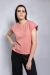 Camiseta muscle tee rosa com detalhe nos ombros