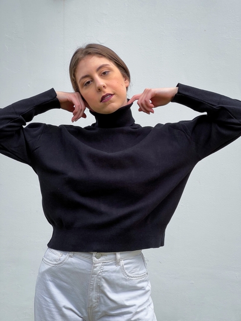 Blusa cashmere gola alta manga comprida preta
