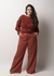 Calça wide leg cintura alta alfaiataria ferrugem