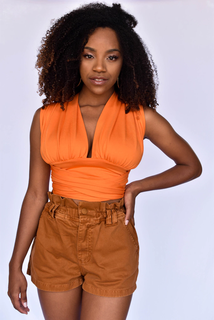 Shorts clochard marrom cintura alta