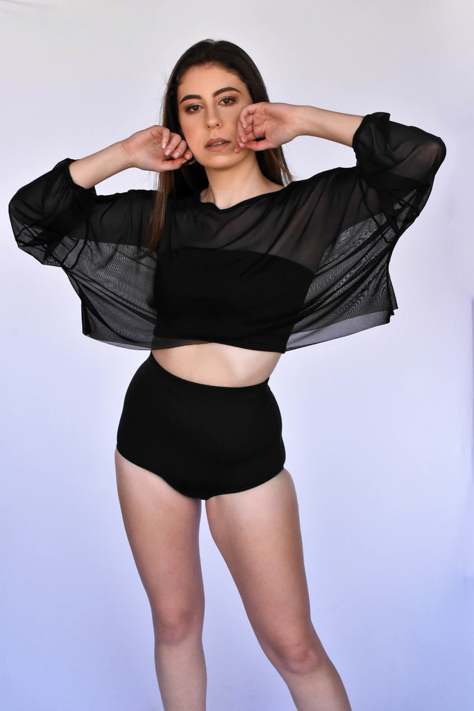 Cropped tule transparente