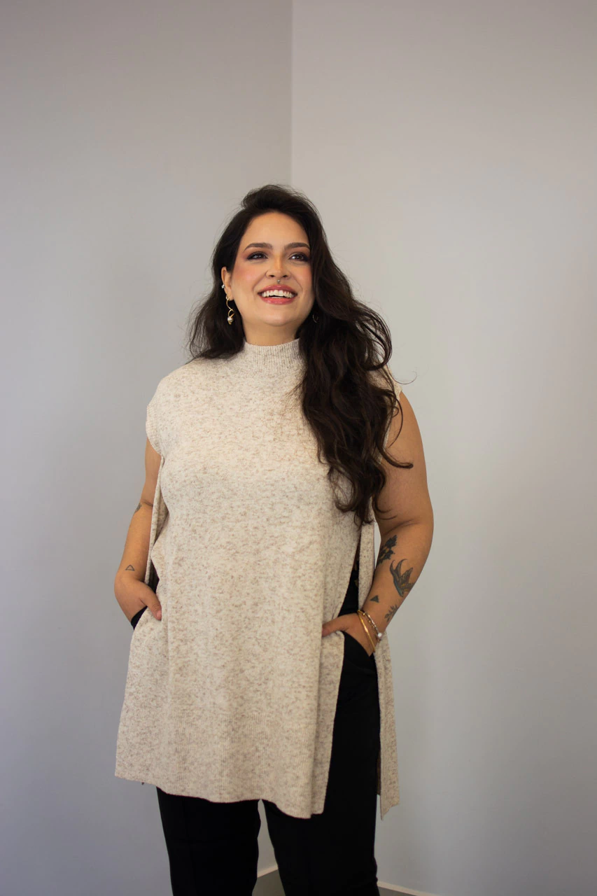 Colete abertura lateral tricot