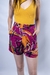 Shorts cintura alta estampado fúcsia com elástico atrás