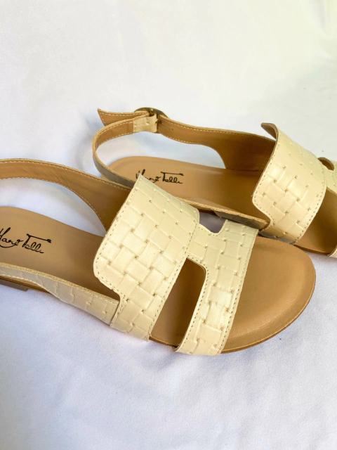 Rasteira off white tresse 