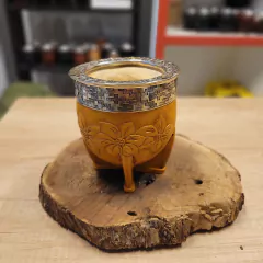 IMPERIAL DE ALPACA CINCELADA CON APLIQUES DE BRONCE Y CUERO LABRADO - comprar online