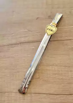 BOMBILLA CHATA DE ACERO CON APLIQUE DE BRONCE