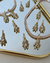 PING003 - PINGENTE FILHOS LUXO ZIRCÔNIA- SEMI JOIAS DOURADO CRISTAL - ZAMAC- LINHA PREMIUM