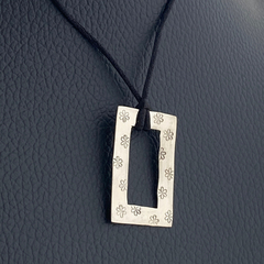 Collar Cuadrado en internet