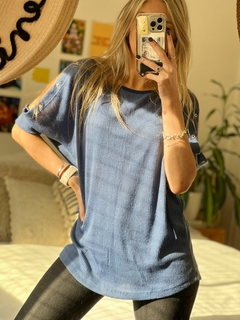 REMERA CHARLOTTE