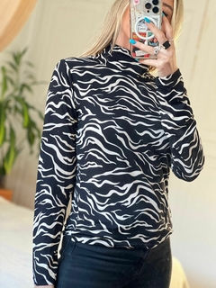 POLERA JASKI - comprar online