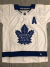Camisa Jersey Toronto Maple Leafs - 91 John Tavares - 34 Auston Matthews - 16 Mitchell Marner - 44 Morgan Rielly - 16 Mitchell Marner - 88 William Nylander - loja online