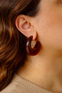 Brinco Maxi Curva Marrom - comprar online