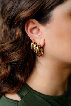 Brinco Oval Aço - P M G - comprar online