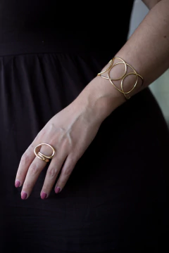 Bracelete arcos na internet