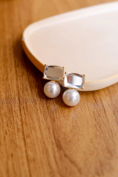 Brinco Pedra e Pérola - comprar online