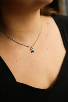 Colar Laminado pingente Moldura Prateado na internet