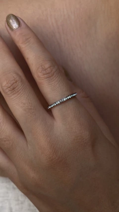 Anel Minimalista Zirconias Dourado