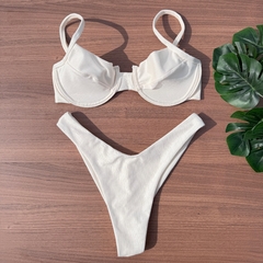 Biquíni Meia-Taça Mari/Asa Delta Fio Off White Essence - comprar online