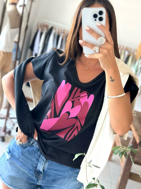 Remera EMILIA - Corazones - comprar online