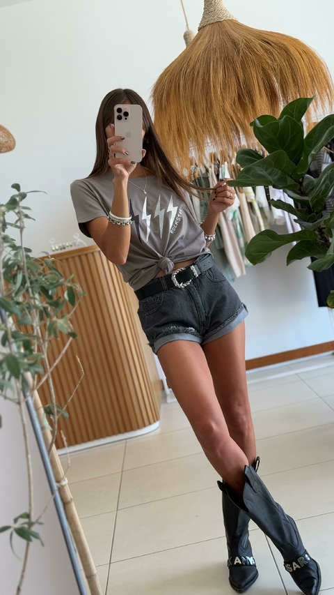 Remera CALA - Rock - comprar online