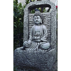 fuente de agua con Buda grande