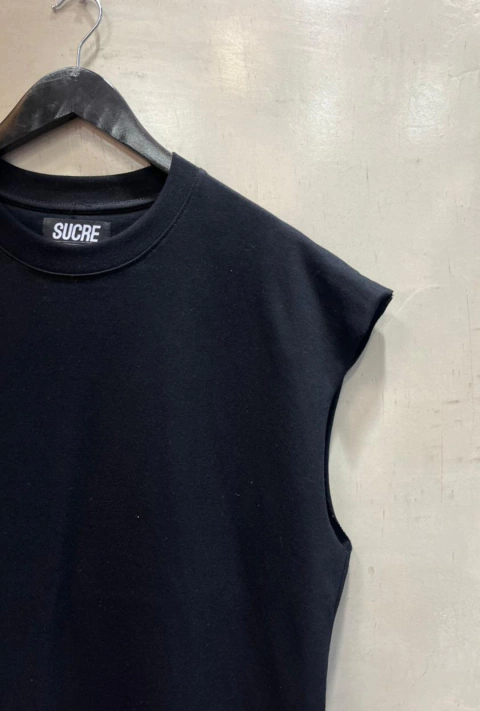 SUDADERA BULKY NEGRO - comprar online