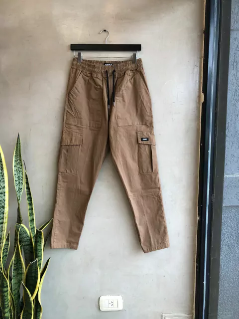 JOGGER CARGO GAB HABANO