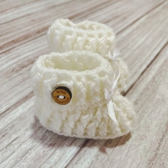 Escarpines tejidos a mano natural - comprar online