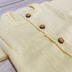 Saquito tejido en hilo de algodón liso amarillito - comprar online