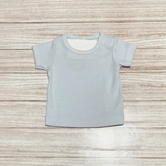 Remera básica celeste