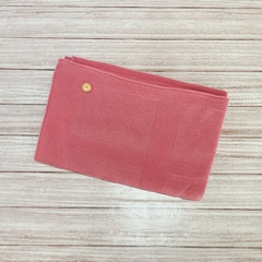 Manta tejida diseño corazón peonia
