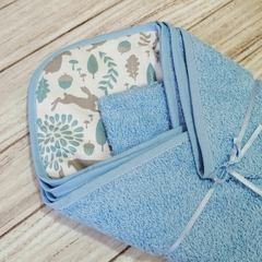 toallon con capucha nórdico celeste - comprar online