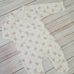 pijamita cruzadito rosas natural - comprar online