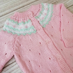 saquito tejido en hilo rosa con guarda - comprar online