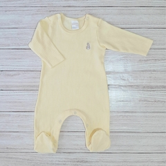 Pijama amarillito