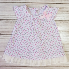 Vestido con Voladitos en Hombros