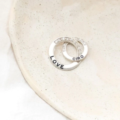 Dije ruso con piedras tamaño Dispar 17mm+22 mm + cadena