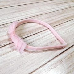 vincha rígida con moño en rosa