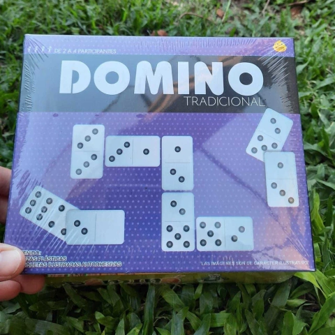 DOMINO TRADICIONAL