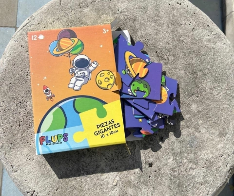 SISTEMA SOLAR Y ASTRONAUTA